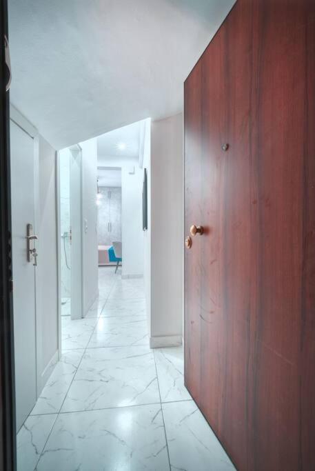 Εστία 10 Λεπτά Από Την Ακρόπολη Appartement Athene Buitenkant foto